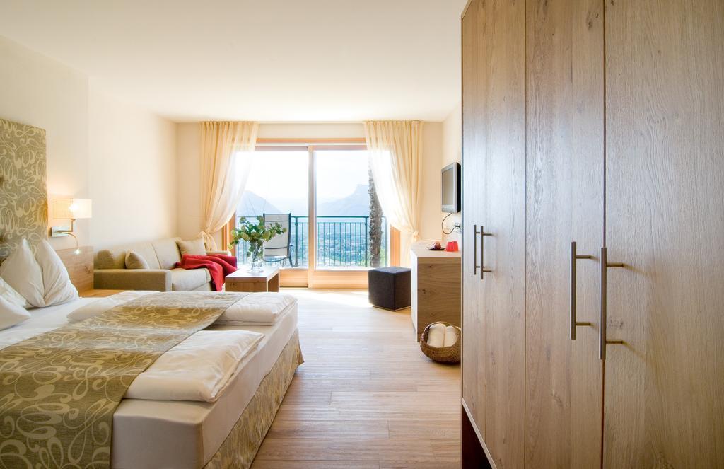 Hotel Kronsbuehel Tirolo Extérieur photo